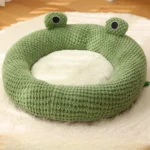 Pet Nest Warm Winter Frog-Shaped Bed - Image 4